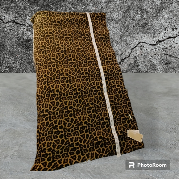 Michael Kors Leopard Design Infinity Scarf NWTS - Picture 2 of 4